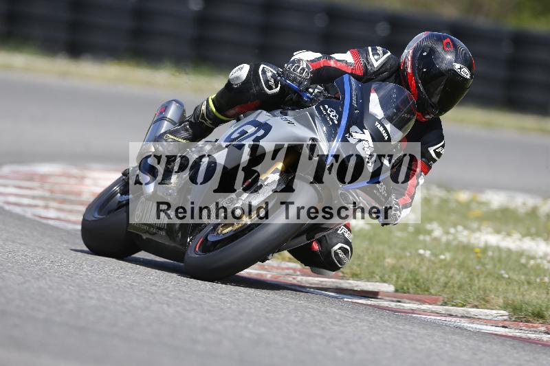 /Archiv-2025/05 14.04.2025 Plüss Moto Sport ADR/Freies Fahren/900